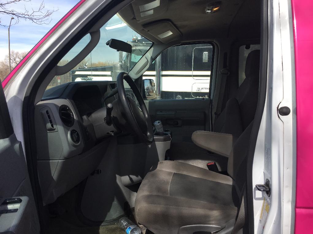  2014 Ford E3500 Passenger Van