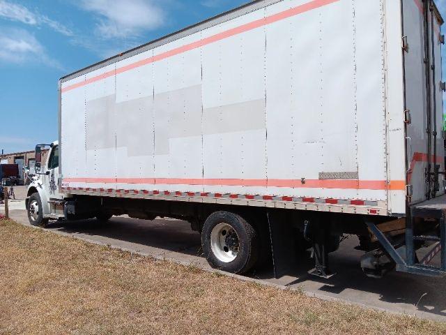  2016 Freightliner M2 Box Truck